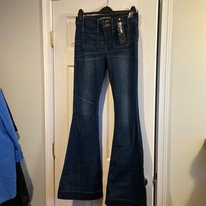 NWT Express Bell Flare Jeans 8L